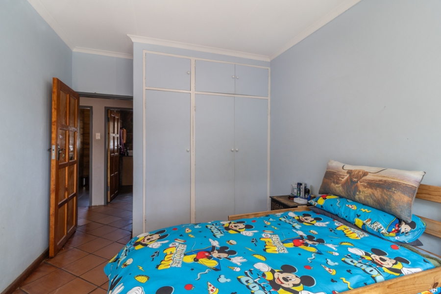 4 Bedroom Property for Sale in Meerhof North West